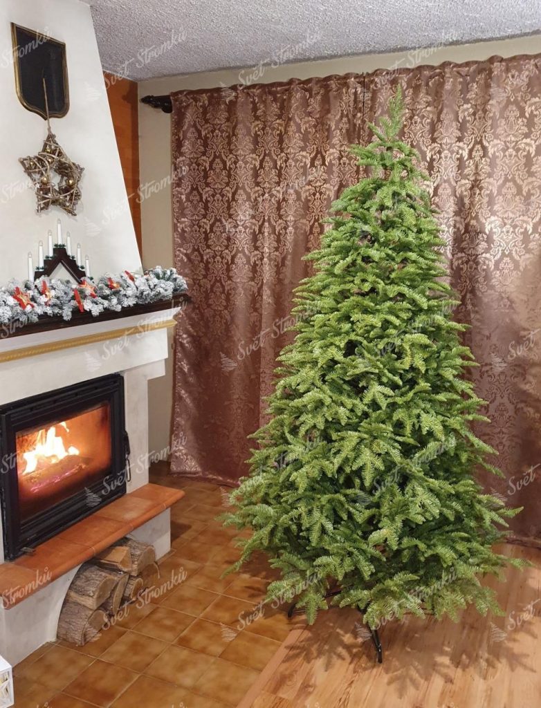 FULL 3D vánoční stromek Jedle Kavkazská