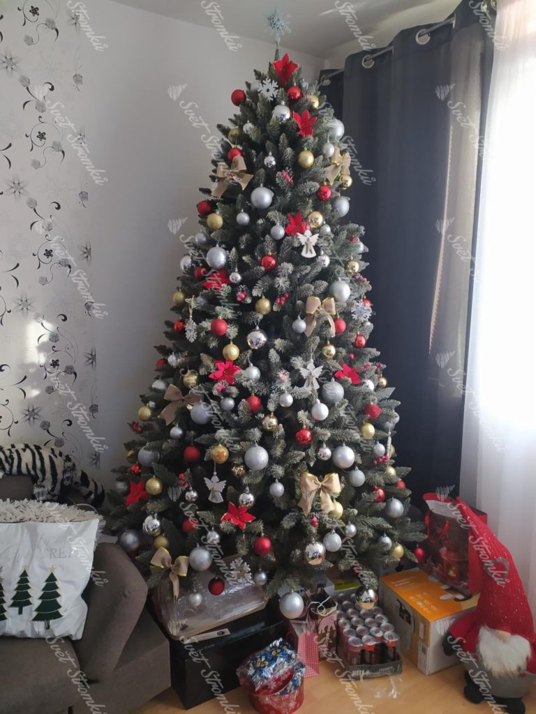 Umělý vánoční stromek Smrk Krystalový 220cm