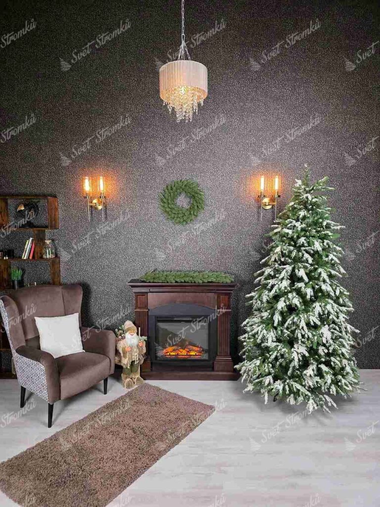 Umělý vánoční stromeček 3D Smrk Zimní, má na větvičkách nepravidelné vrstvy sněhu