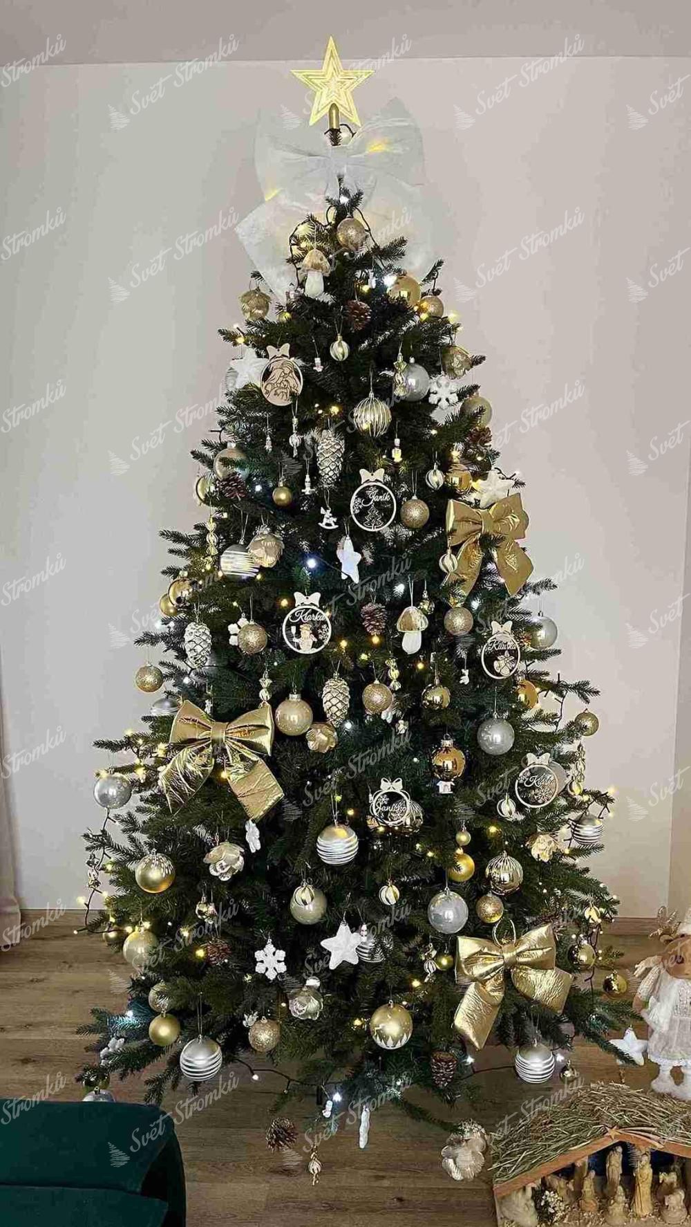 Umělý vánoční stromek 3D Smrk Horský 210cm